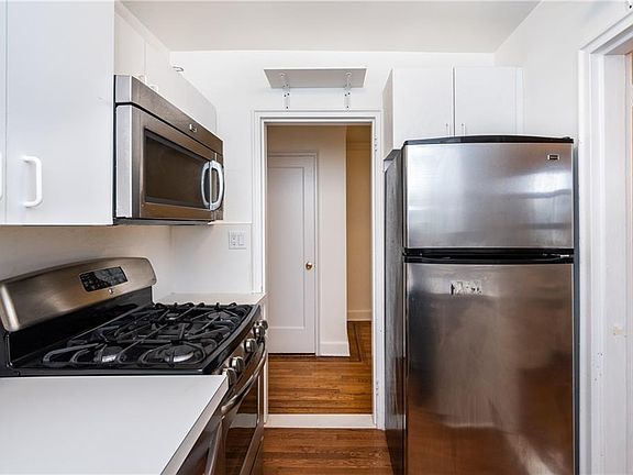 4th image of 5420 Netherland Ave APT B53