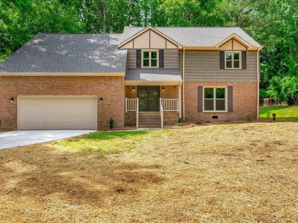 100 Trotters Trl, Clinton, SC 29325