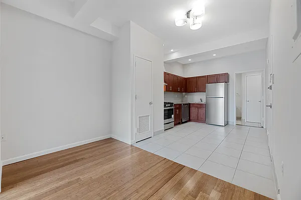 Rented by Living New York | media 6