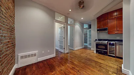 Rented by Bond New York