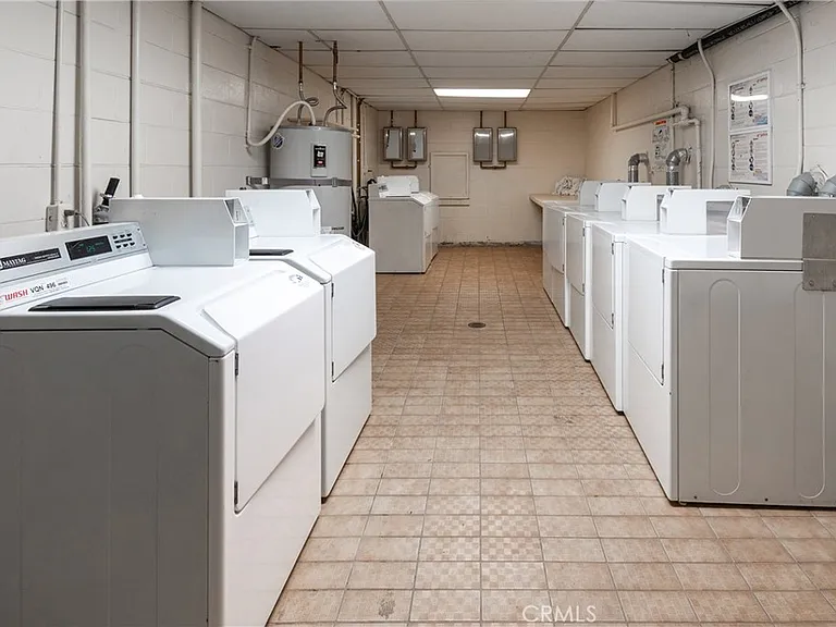 770 W Imperial Ave — Photo 22