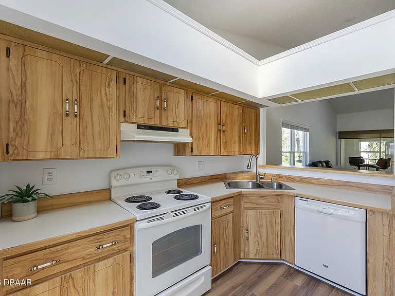 931 Meadow View Dr #A — Photo 21