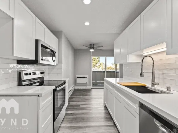 3918 Clear Acre Ln APT 79, Reno, NV 89512