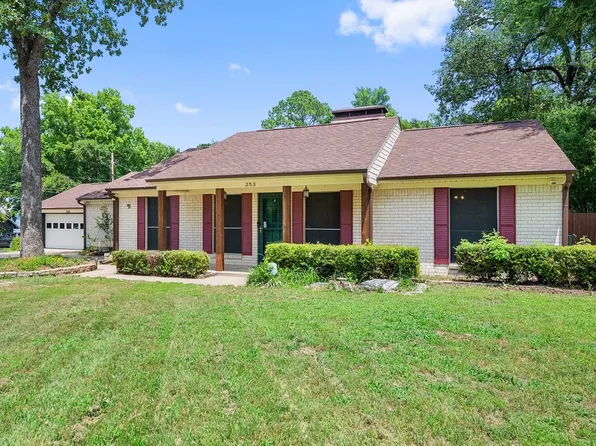 253 Whispering Oaks Trl, Mabank, TX 75156