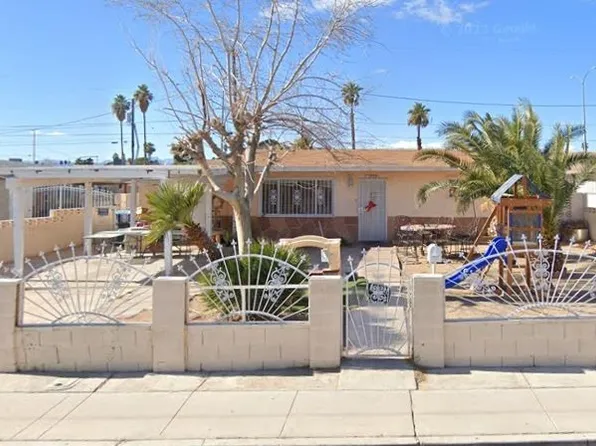 2729 Saint George St, North Las Vegas, NV 89030