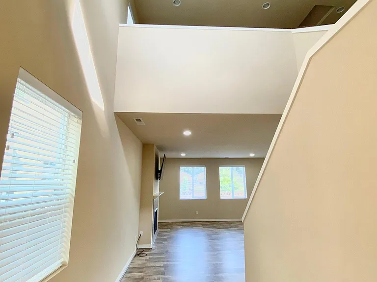 9108 Aster St SE — Photo 3
