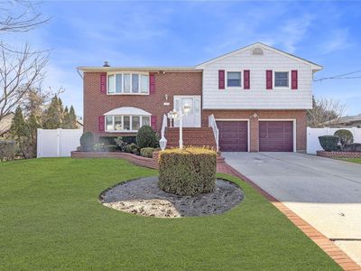 258 N Poplar Street, Massapequa, NY, 11758