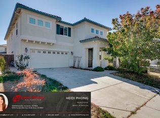 8554 W Wing Dr, Elk Grove, CA 95758