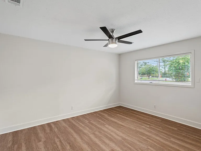 4842 Ponderosa Dr — Photo 9