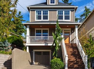 7868 SW 30th Ave, Portland, OR 97219