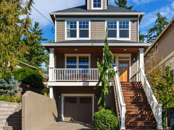 7868 SW 30th Ave, Portland, OR 97219