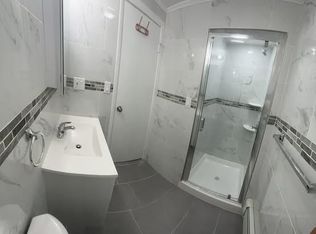 752 Avenue E FLOOR 1, Bayonne, NJ 07002