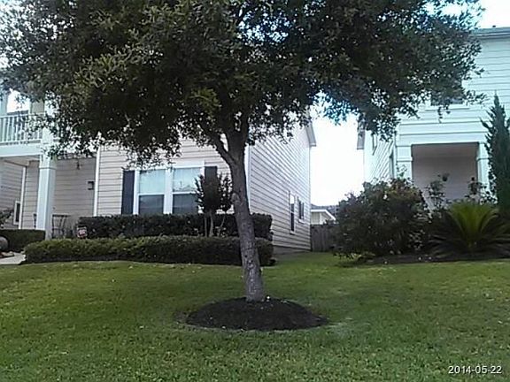 2nd image of 20814 Settlers Lake Cir N