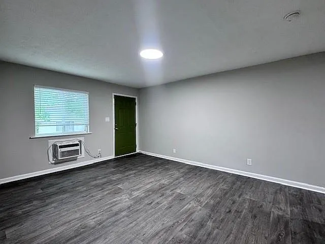 9 Clay St SE #2 — Photo 7