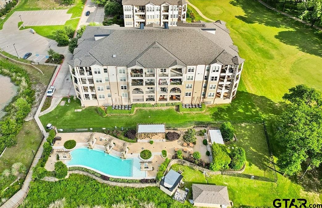 3367 Cascade Rd #126