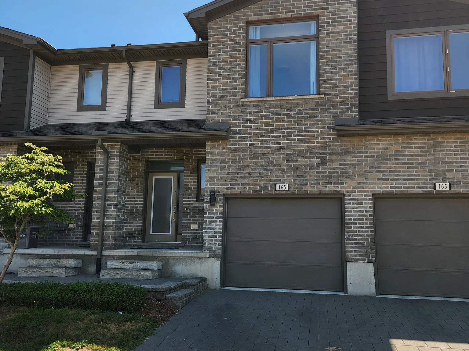 3 bed, $2,600 — Photo 1