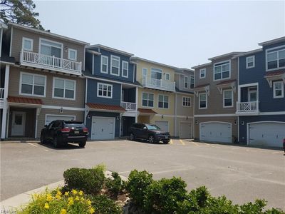 624 Foster Ln, Virginia Beach, VA, 23451