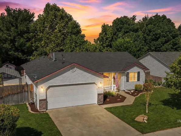 631 N Moonglow Ave, Kuna, ID 83634