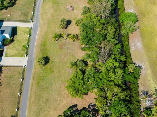 4868 Troydale Rd #450100, Tampa, FL 33615