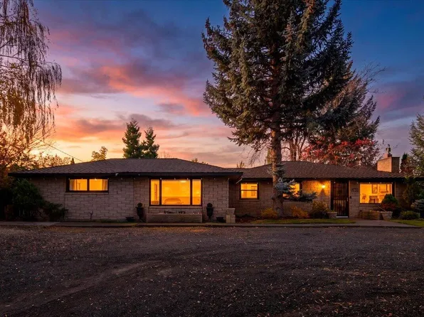 2846 W Antler Ave, Redmond, OR 97756