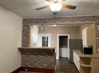 2825 Elm St, Quincy, IL 62301