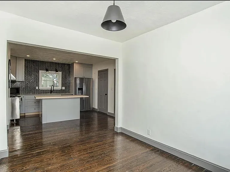 111 Grove St #1 — Photo 9
