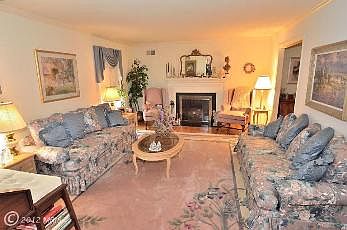 4th image of 6117 Calwood Way
