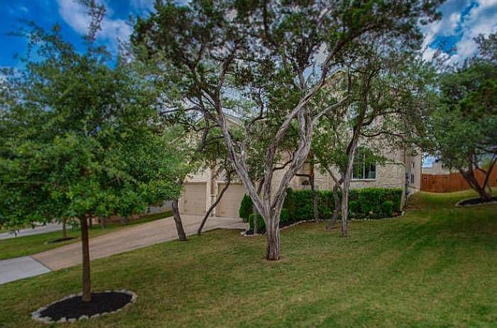 10126 Winton Park