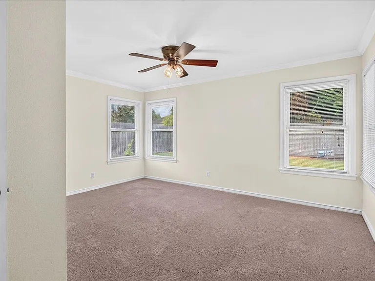 609 Peerman Pl — Photo 46
