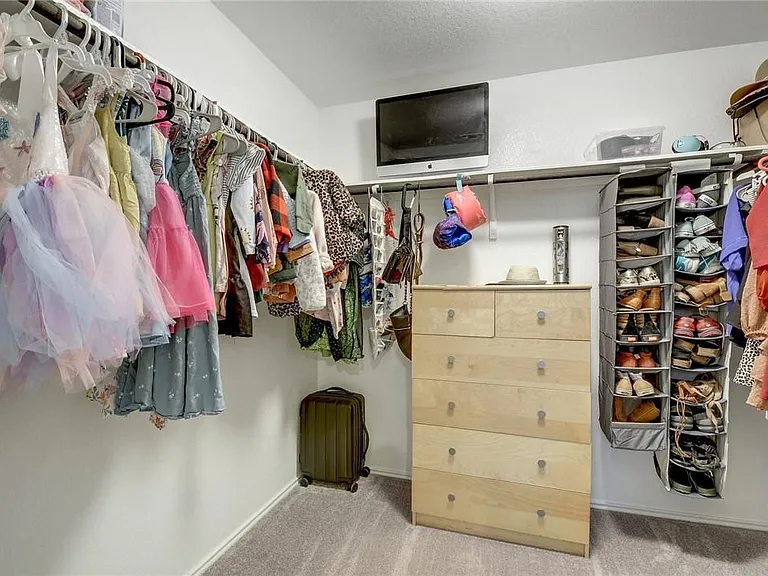 15400 Summer Ray Dr — Photo 19