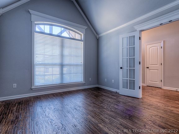 4th image of 11254 S 210th East Ave