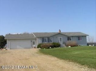 65864 265th St, Dexter, MN 55926