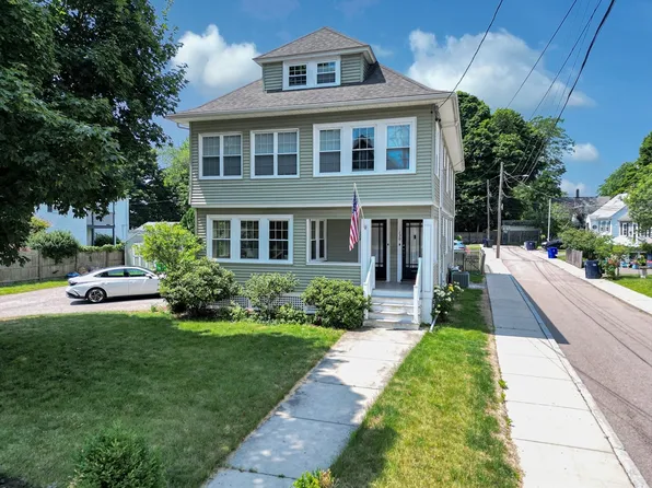 128 Willow St #1, West Roxbury, MA 02132
