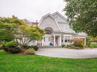 9 Pond Ln, Bridgehampton, NY 11932