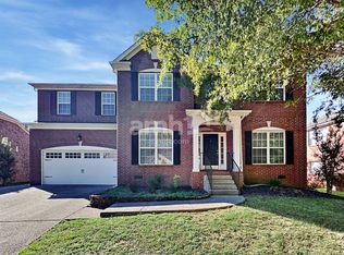 313 Forest Bend Dr, Mount Juliet, TN 37122