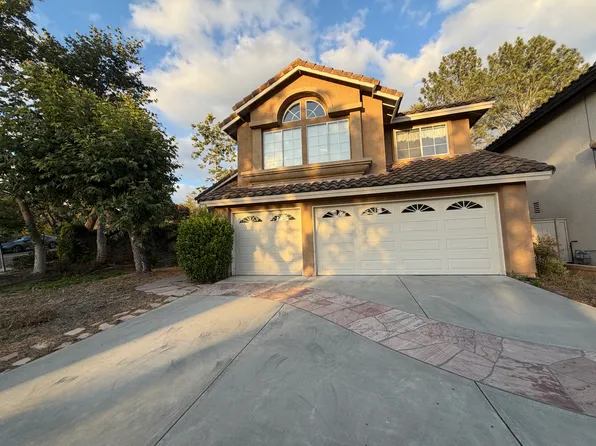 2 Chickadee Ln, Aliso Viejo, CA 92656