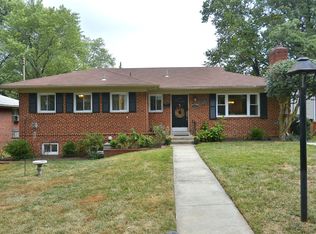 9509 Pin Oak Dr, Silver Spring, MD 20910