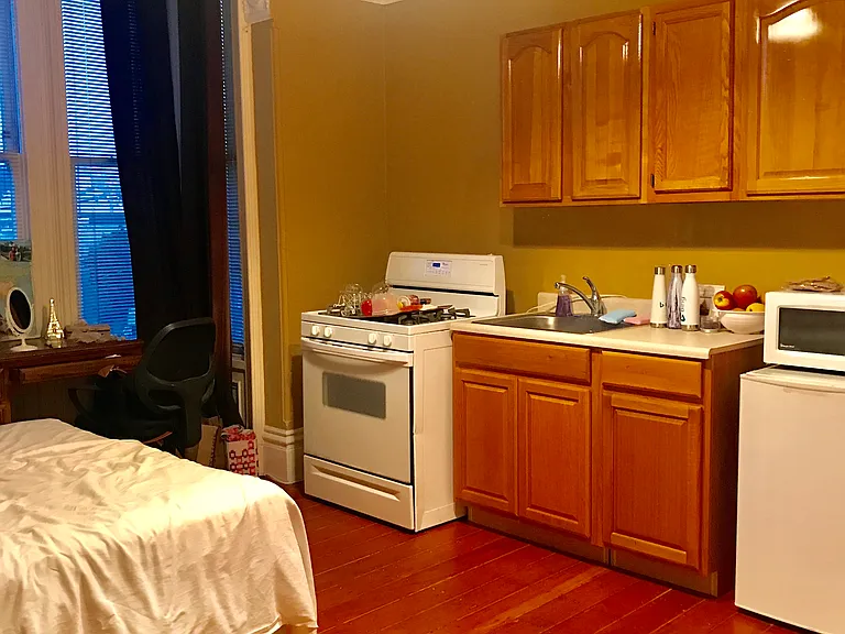 2002 Pierce St #2 — Photo 8