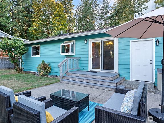 5th image of 5005 23rd Avenue SE