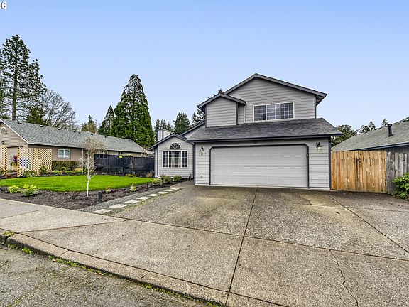 2nd image of 14577 SE Garland Ln