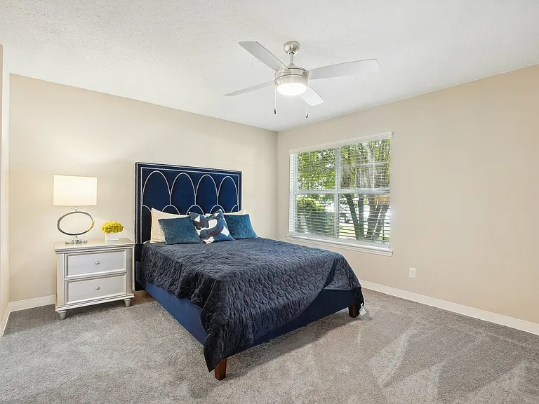 Stonebrook Apartments