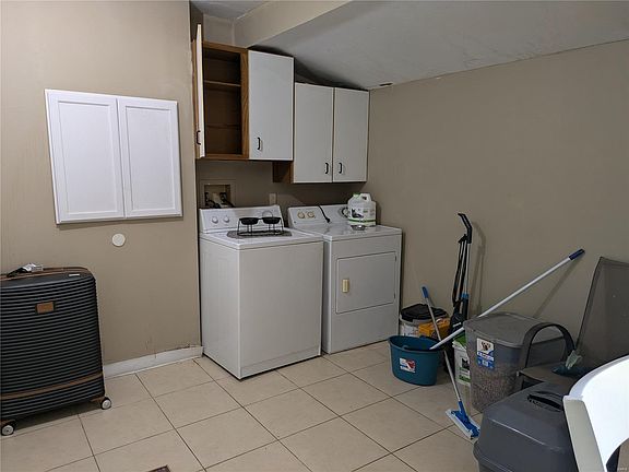 5th image of 836 Marias Dr
