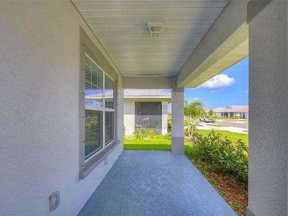 3rd image of 1443 Blue Bayou Cir