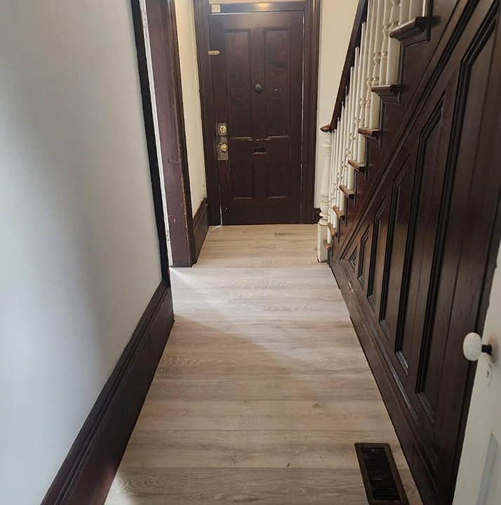 1st image of 301 S Maple Ave