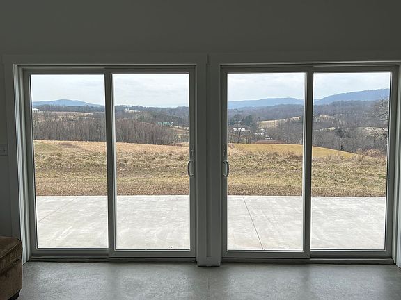 3rd image of 500 Keiffer Rd