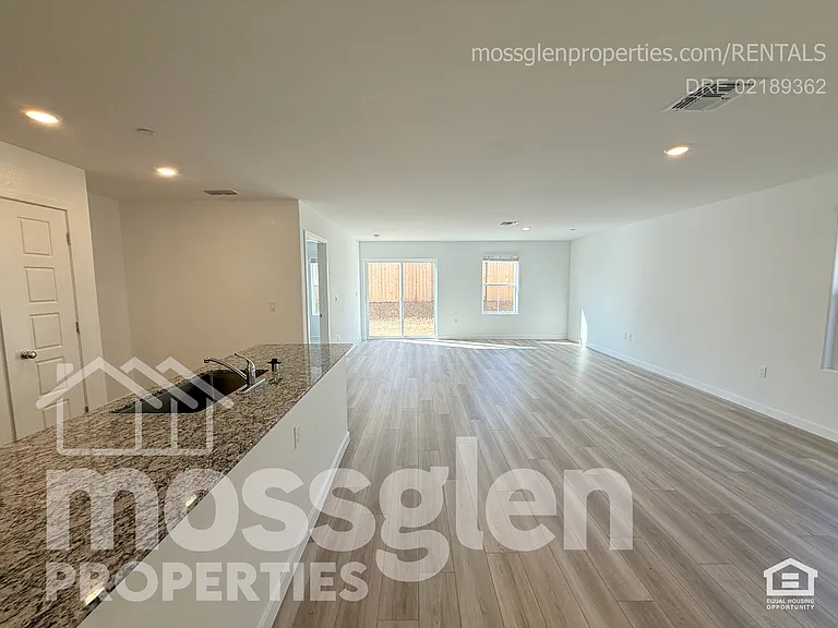 4447 Greenshank Way — Photo 12