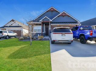 1915 Tidewater Ln, Windsor, CO 80550