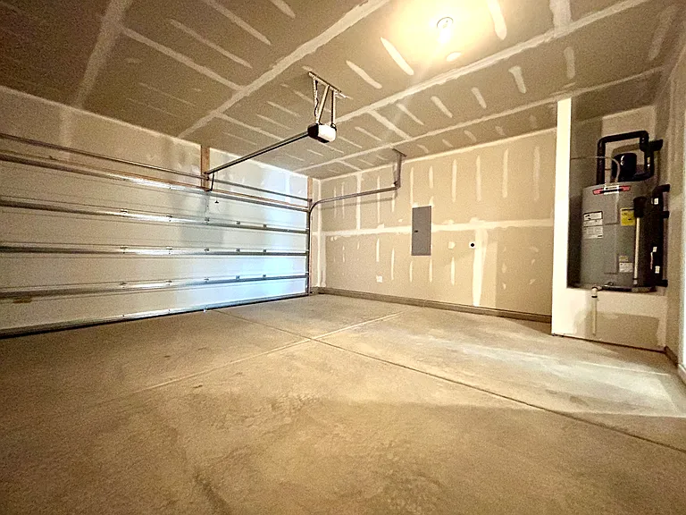 709 Painted Daisy Ln — Photo 15