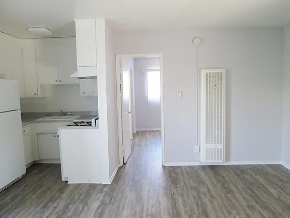 4th image of 1825 Butler Ave APT 6