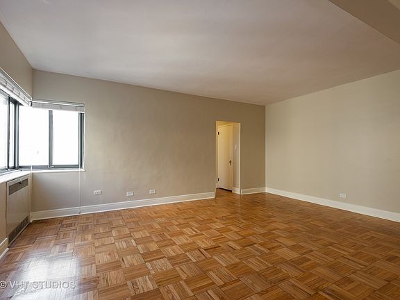 5th image of 5060 N Marine Dr #7B